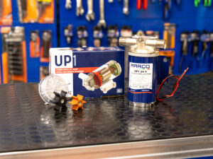 Pompa acqua a Girante in Gomma Mar.Co. UP1 12/24V